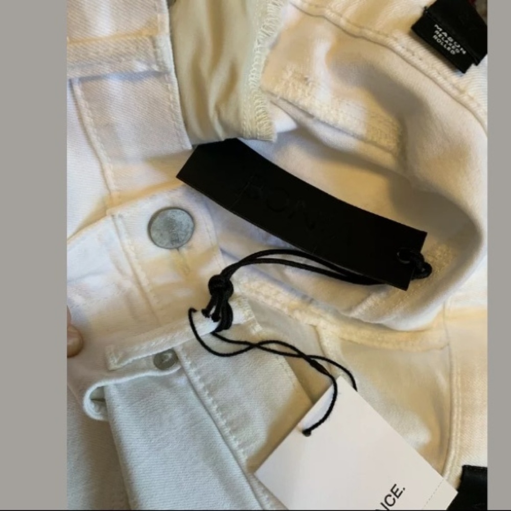 VINCE -NWT Mason Relaxed Fit Jeans - Optic White - Picture 6 of 6